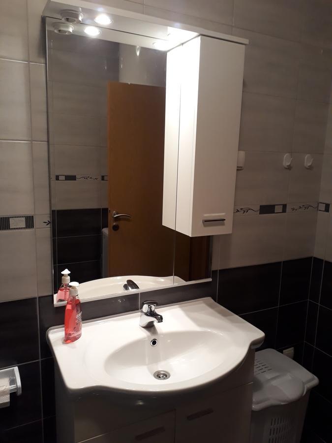 Little Mostar House Bagian luar foto