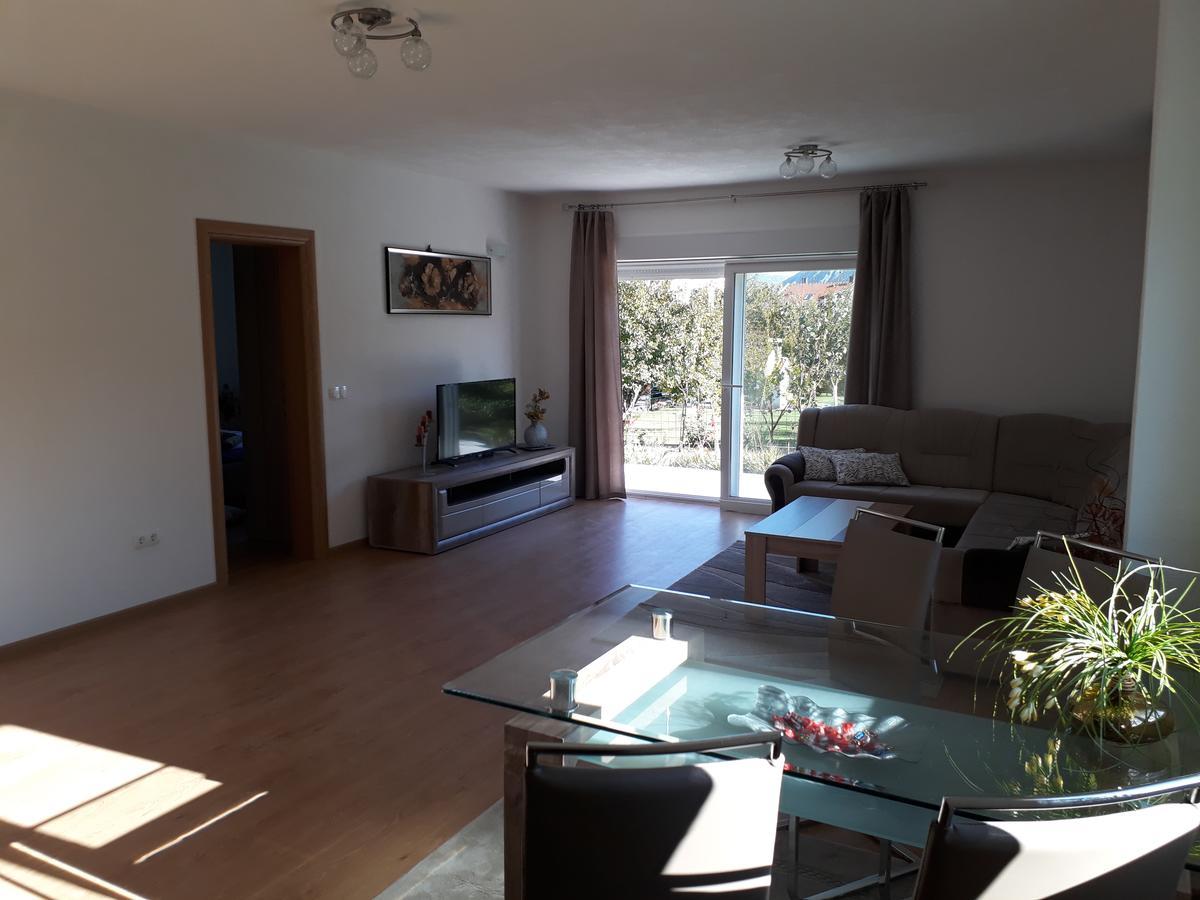 Little Mostar House Bagian luar foto