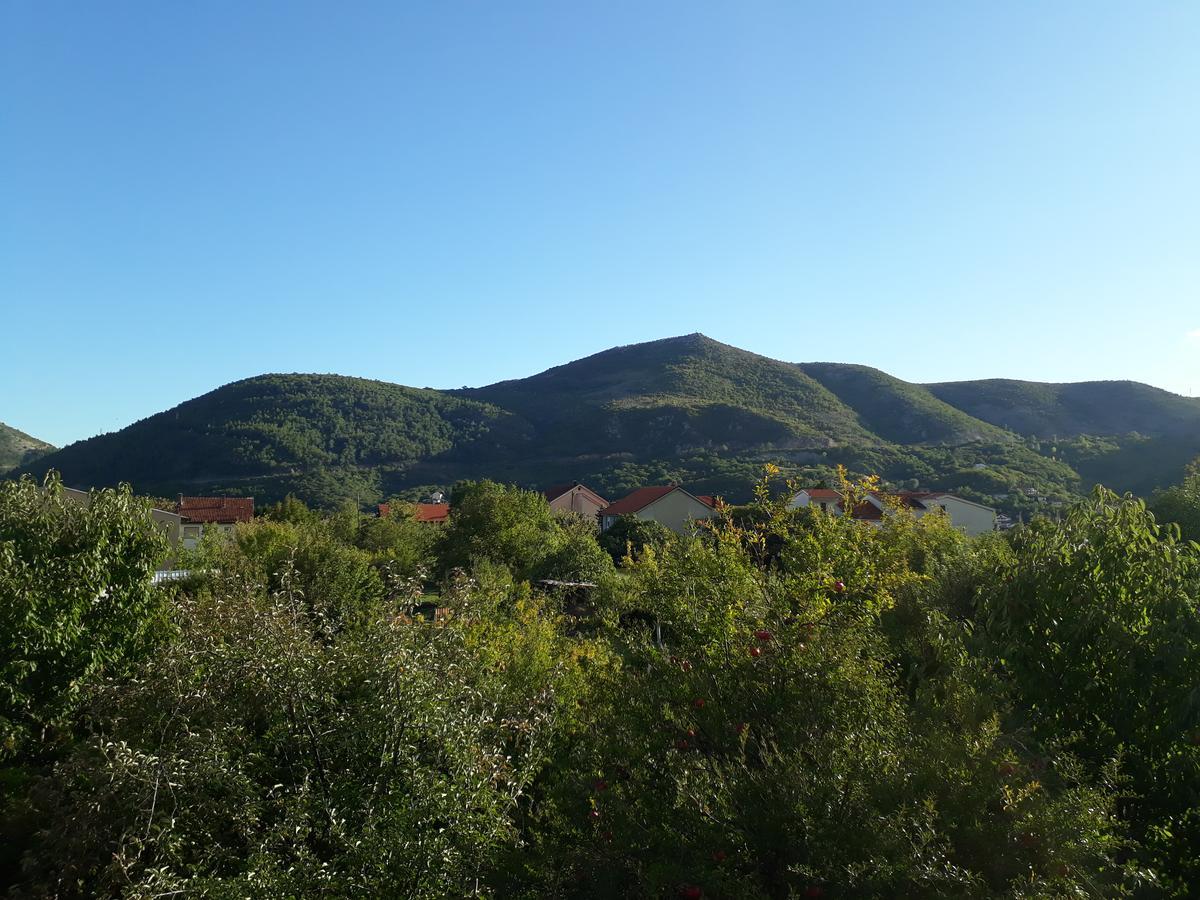 Little Mostar House Bagian luar foto