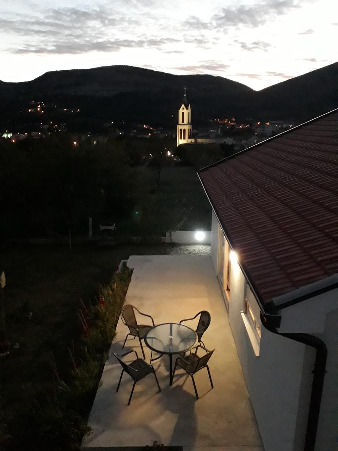 Little Mostar House Bagian luar foto