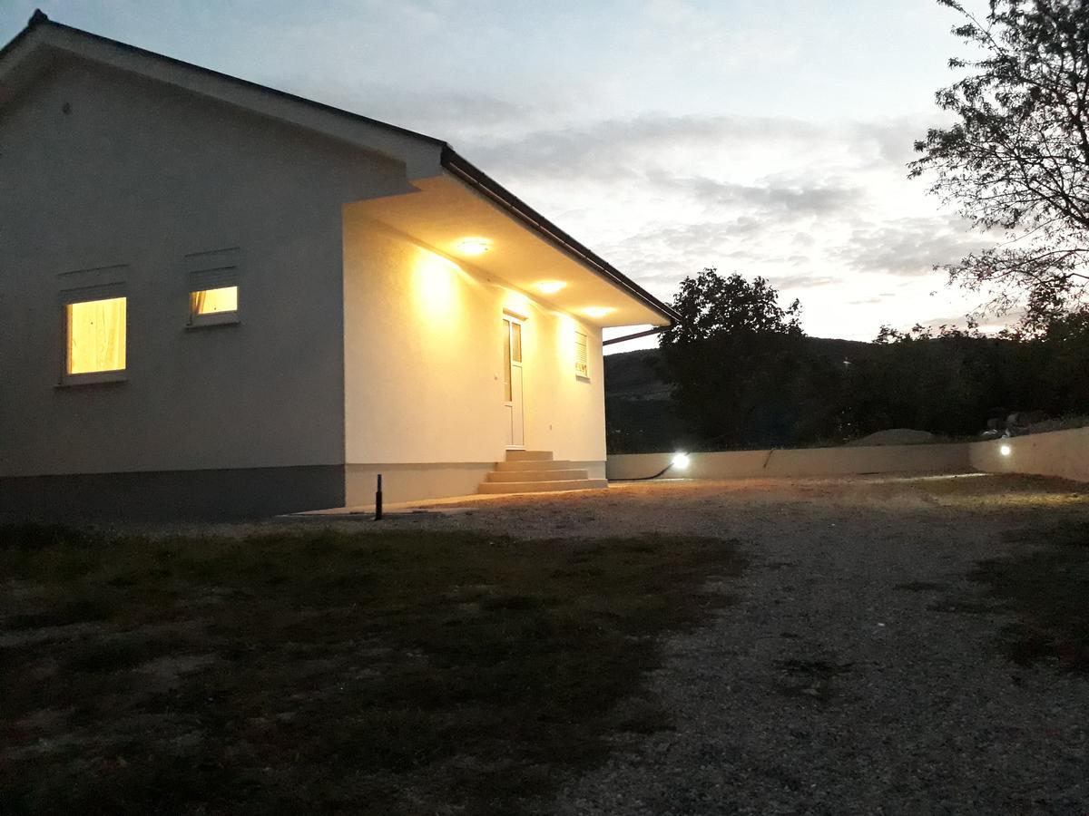 Little Mostar House Bagian luar foto