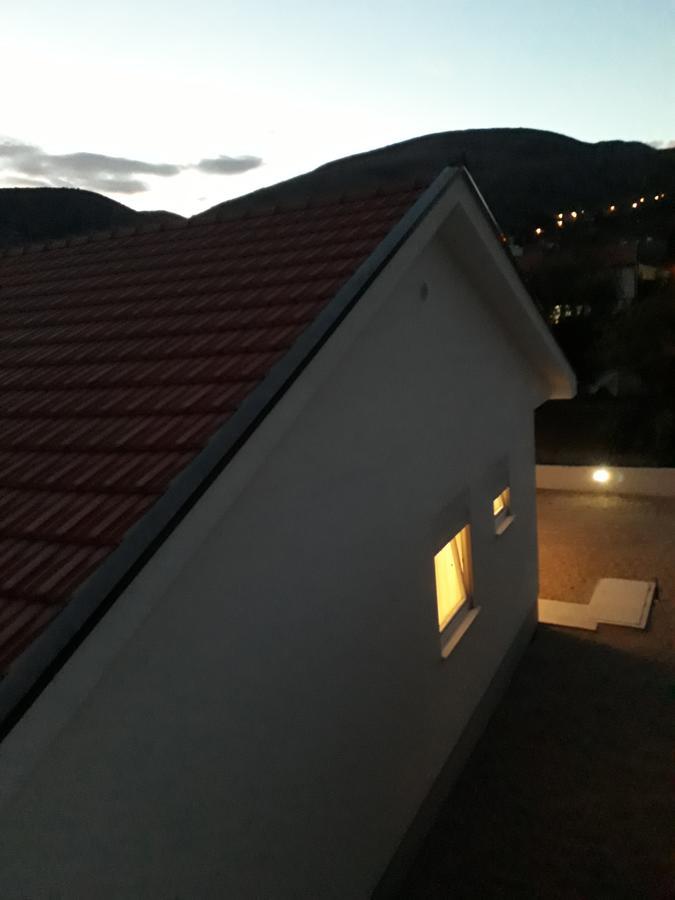 Little Mostar House Bagian luar foto
