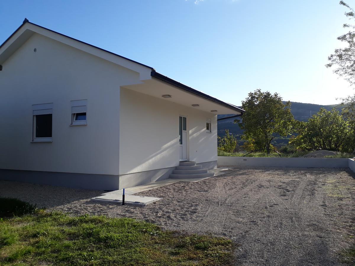 Little Mostar House Bagian luar foto